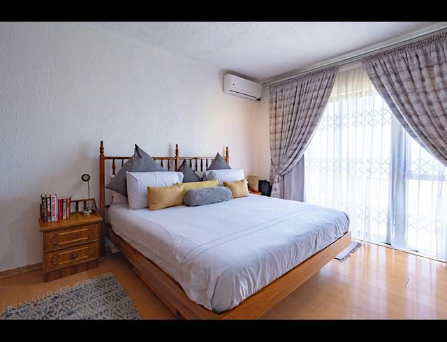 4 BEDROOM HOUSE FOR SALE IN RESERVOIR HILLS